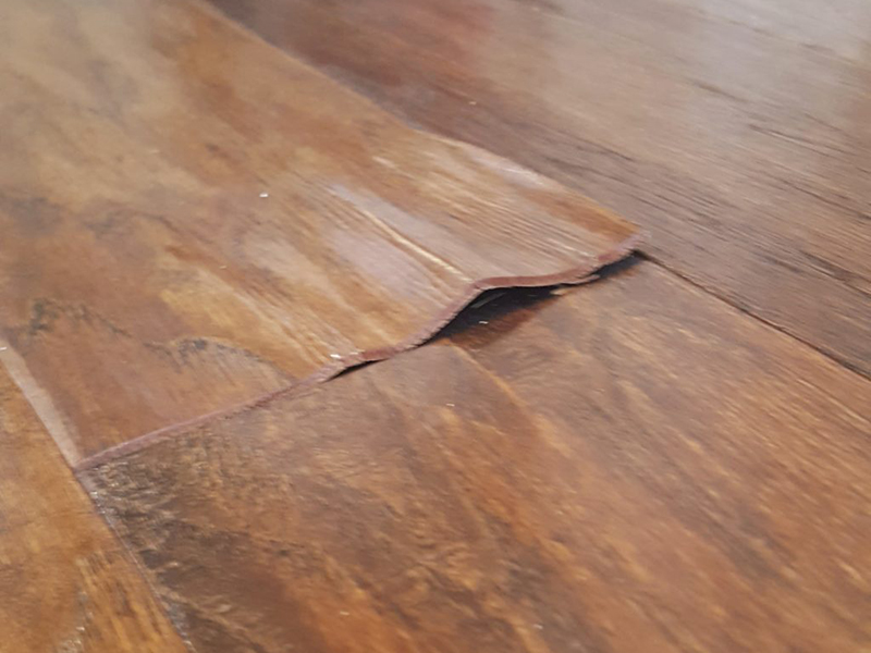 hướng dẫn sửa sàn gỗ bị phồng