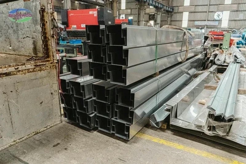 máng xối inox