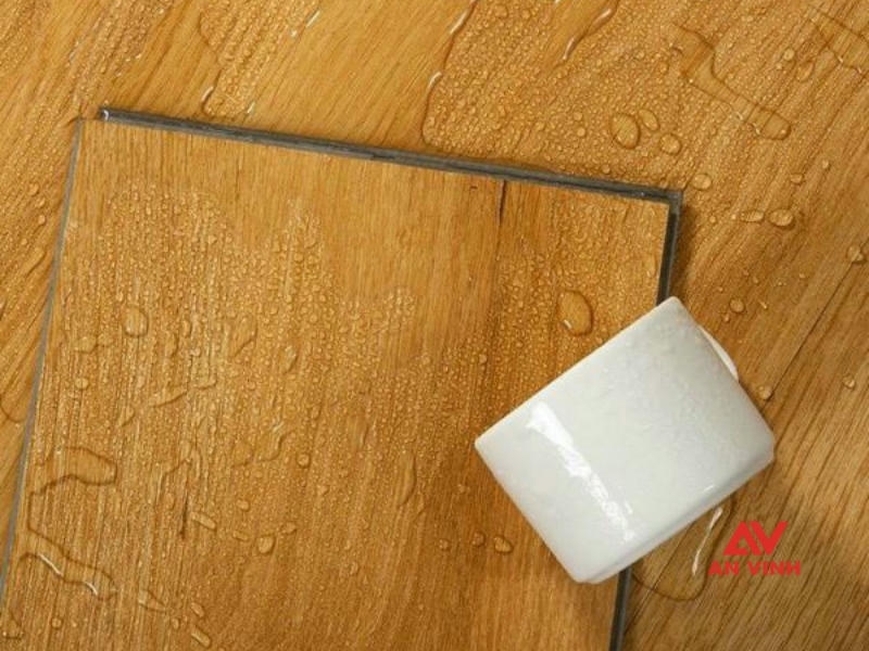 sàn nhựa hèm khóa