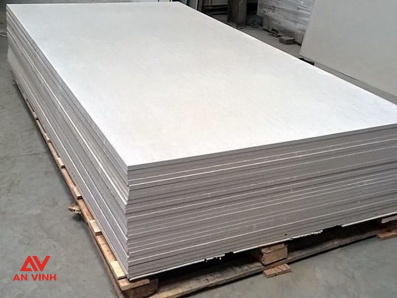 thi-cong-vach-cemboard-6mm