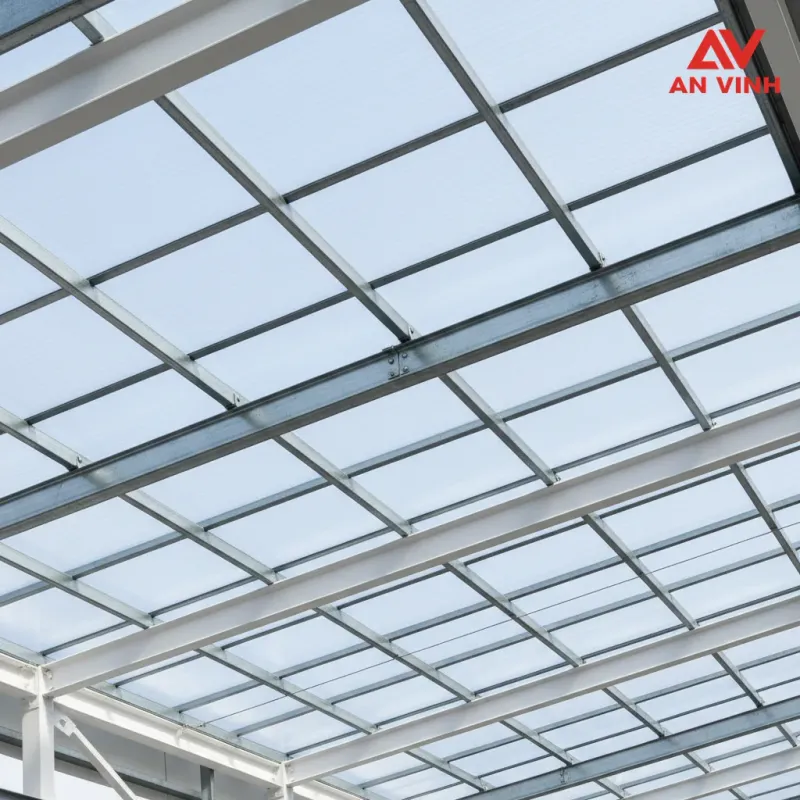 Tiêu chuẩn bước xà lợp tấm poly và phụ kiện tương ứng