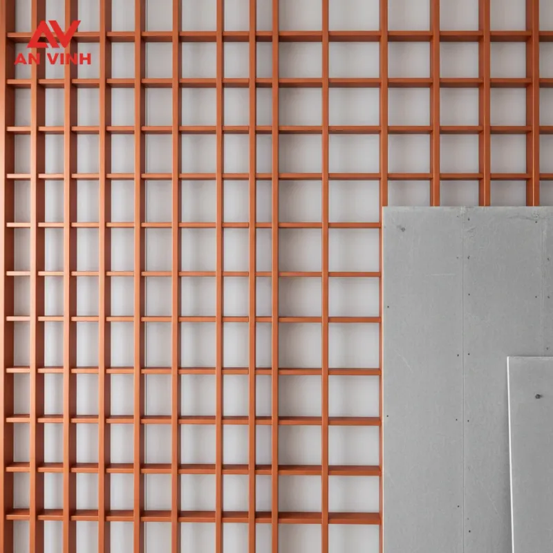 Bước 1: Thiết kế và chuẩn bị hệ khung sắt chịu lực