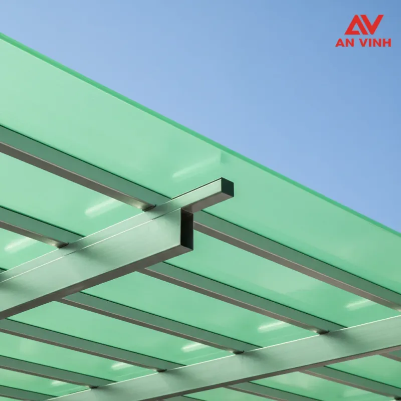 Bảng báo giá chi tiết tấm poly màu xanh lá UTRALITE (Hạt nhựa nhập khẩu 100%)